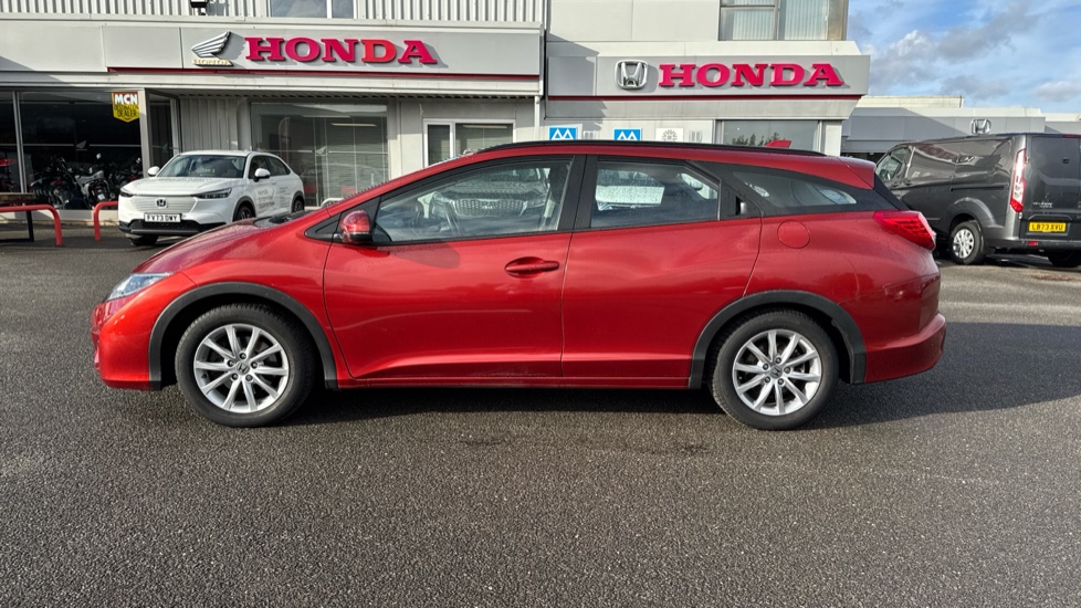 Honda Civic Tourer 1.6 i-DTEC SE Plus 5dr [Nav] Diesel Estate - Image 22