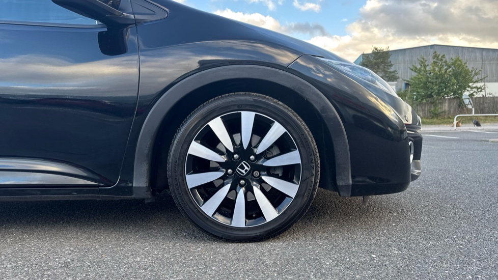 Honda Civic 1.8 i-VTEC SR 5dr Petrol Hatchback - Image 7