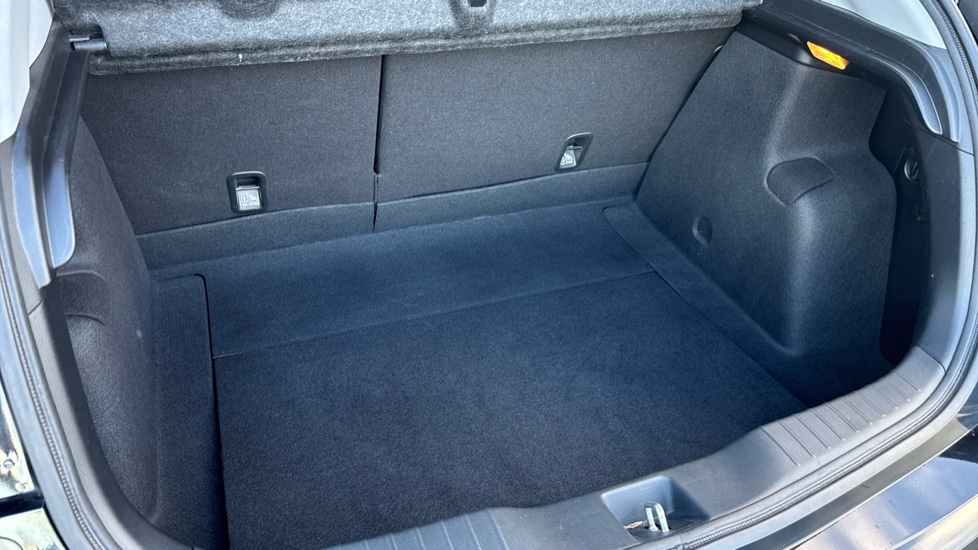 Honda Civic 1.8 i-VTEC SR 5dr Petrol Hatchback - Image 24