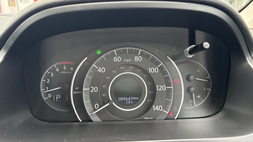 Honda CR-V 1.6 i-DTEC 160 SE Plus 5dr Auto Diesel Estate - Image 18