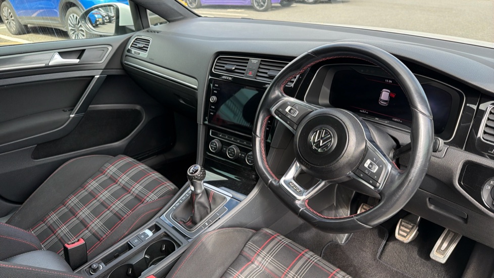 Volkswagen Golf 2.0 TSI 245 GTI Performance 5dr Petrol Hatchback - Image 11
