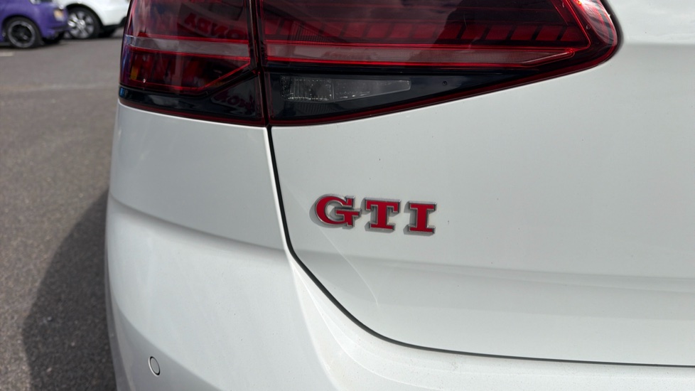 Volkswagen Golf 2.0 TSI 245 GTI Performance 5dr Petrol Hatchback - Image 40