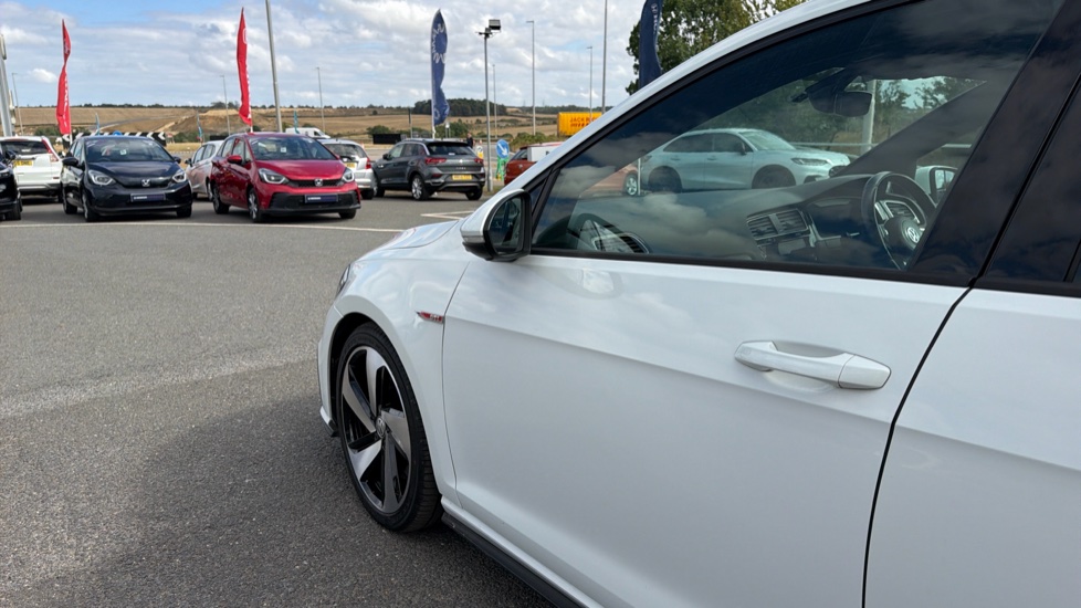 Volkswagen Golf 2.0 TSI 245 GTI Performance 5dr Petrol Hatchback - Image 44