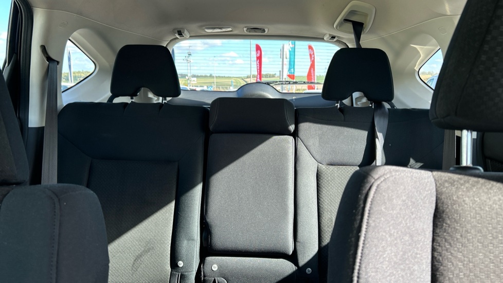 Honda CR-V 1.6 i-DTEC 160 SE 5dr Auto Diesel Estate - Image 15