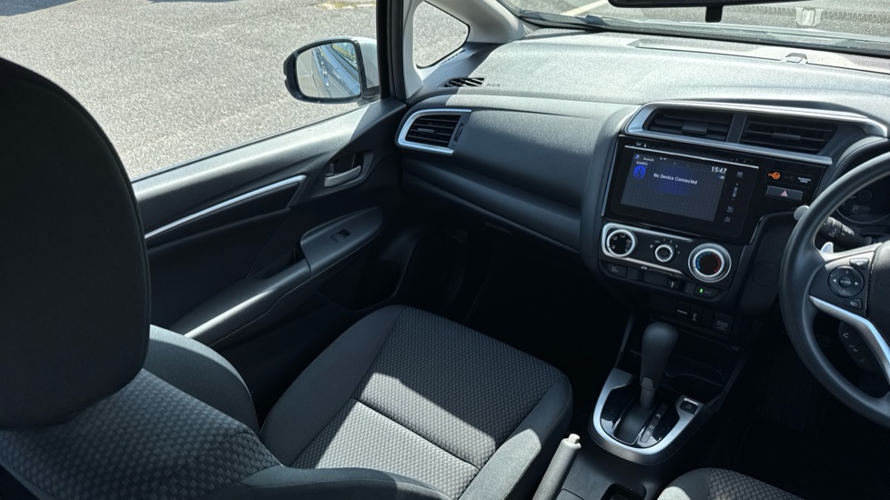 Honda Jazz 1.3 i-VTEC SE 5dr CVT Petrol Hatchback - Image 14