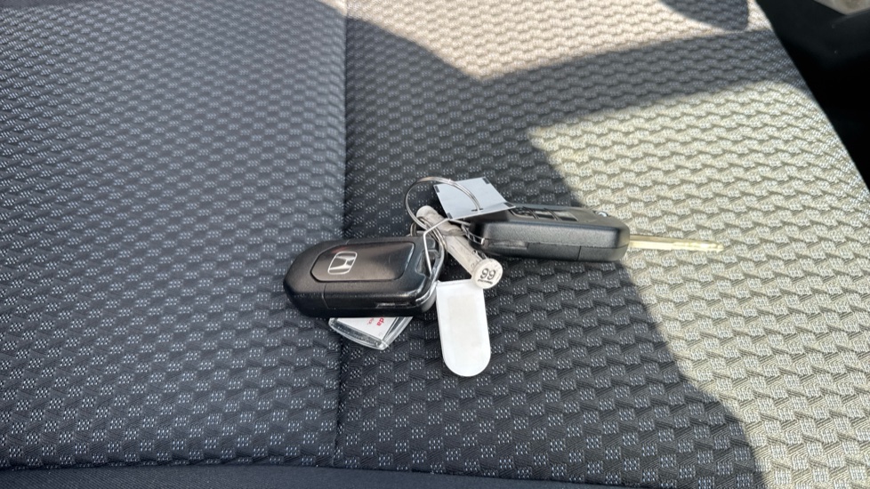 Honda Jazz 1.3 i-VTEC SE 5dr CVT Petrol Hatchback - Image 20