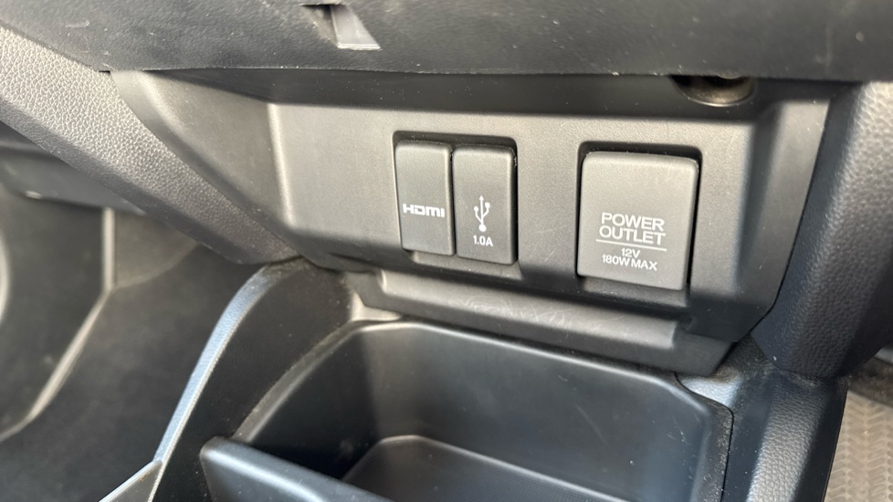 Honda Jazz 1.3 i-VTEC SE 5dr CVT Petrol Hatchback - Image 26