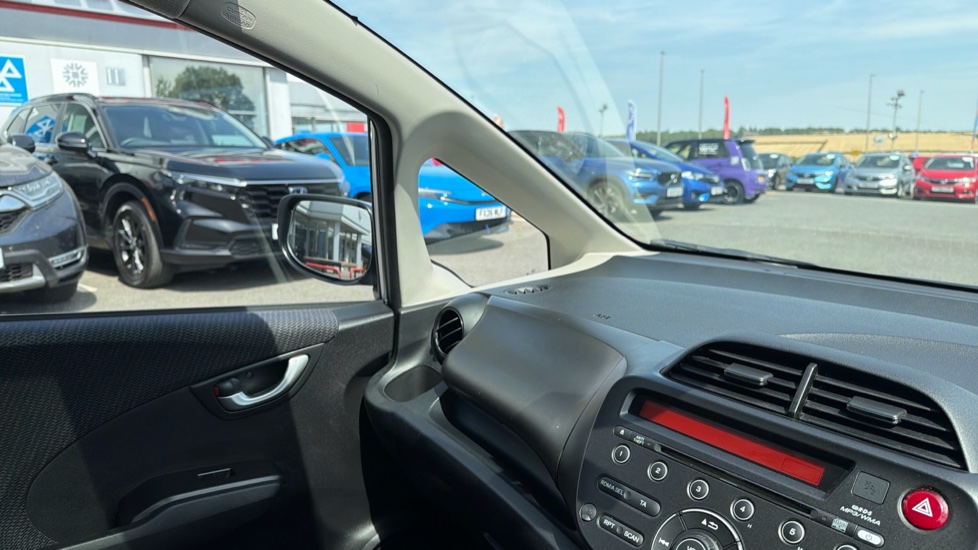 Honda Jazz 1.4 i-VTEC EX 5dr CVT Petrol Hatchback - Image 34