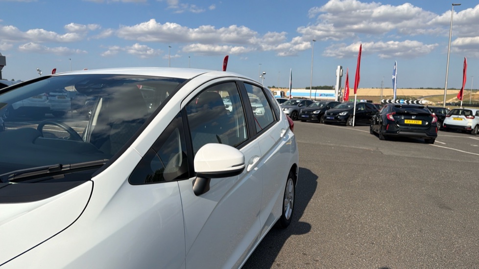 Honda Jazz 1.3 SE Navi 5dr CVT Petrol Hatchback - Image 22