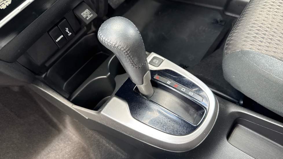 Honda Jazz 1.3 i-VTEC EX 5dr CVT Petrol Hatchback - Image 13