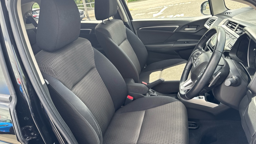 Honda Jazz 1.3 i-VTEC EX 5dr CVT Petrol Hatchback - Image 37