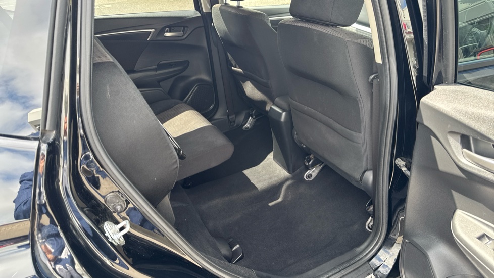 Honda Jazz 1.3 i-VTEC EX 5dr CVT Petrol Hatchback - Image 39