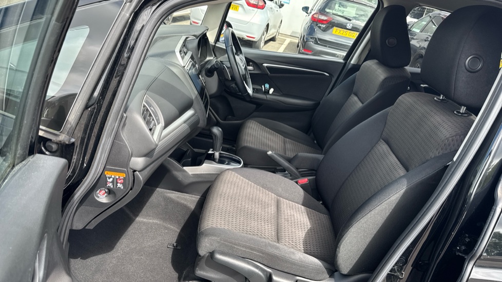 Honda Jazz 1.3 i-VTEC EX 5dr CVT Petrol Hatchback - Image 44