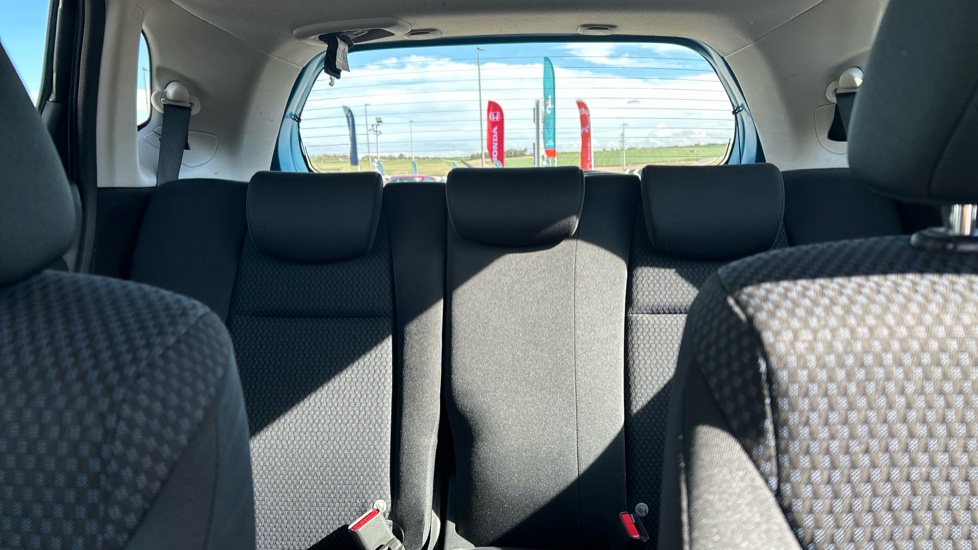 Honda Jazz 1.3 i-VTEC SE 5dr Petrol Hatchback - Image 15