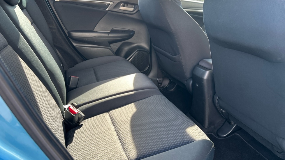 Honda Jazz 1.3 i-VTEC SE 5dr Petrol Hatchback - Image 32