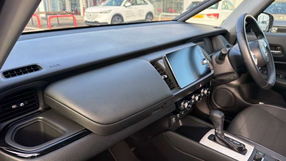 Honda Jazz 1.5 i-MMD Hybrid Crosstar Advance 5dr eCVT Hybrid Hatchback - Image 15