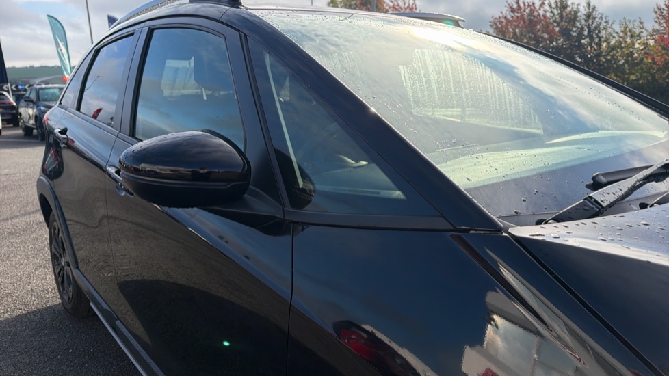 Honda Jazz 1.5 i-MMD Hybrid Crosstar Advance 5dr eCVT Hybrid Hatchback - Image 23
