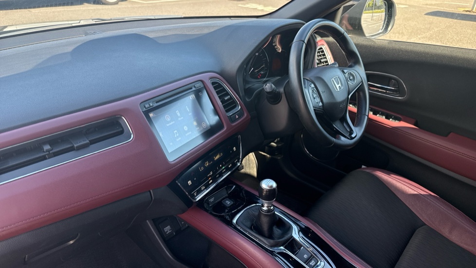 Honda HR-V 1.5 i-VTEC Turbo Sport 5dr Petrol Hatchback - Image 2