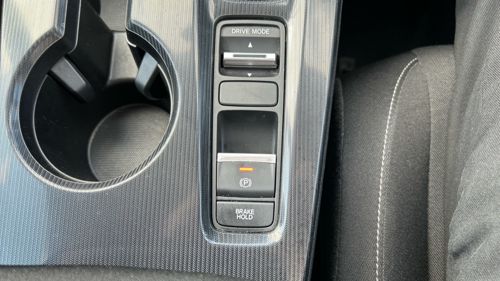 Honda Civic 2.0 eHEV Elegance 5dr CVT Hybrid Hatchback - Image 22