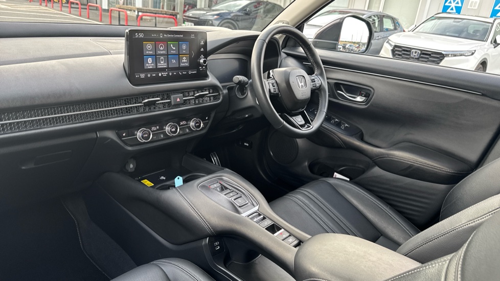 Honda Zr-V 2.0 eHEV Advance 5dr CVT Hybrid Estate - Image 2