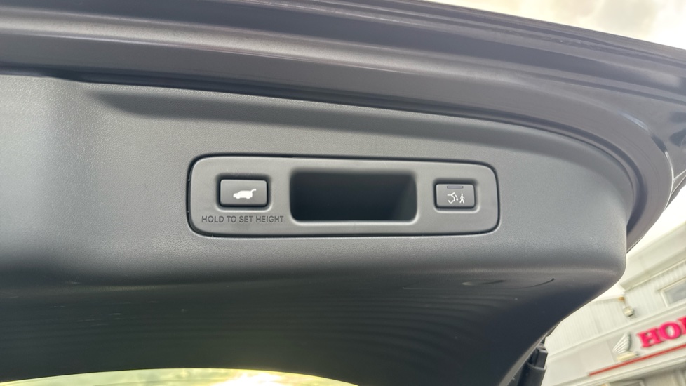Honda Zr-V 2.0 eHEV Advance 5dr CVT Hybrid Estate - Image 41