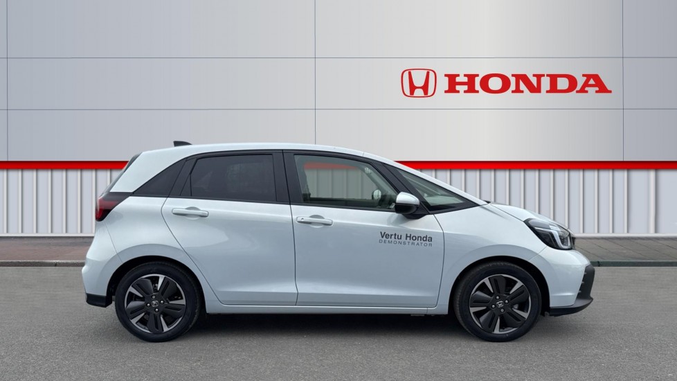 Honda Jazz 1.5 i-MMD Hybrid Advance 5dr eCVT Hybrid Hatchback - Image 5
