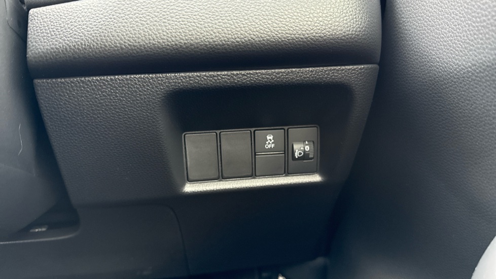 Honda Jazz 1.5 i-MMD Hybrid Advance 5dr eCVT Hybrid Hatchback - Image 22