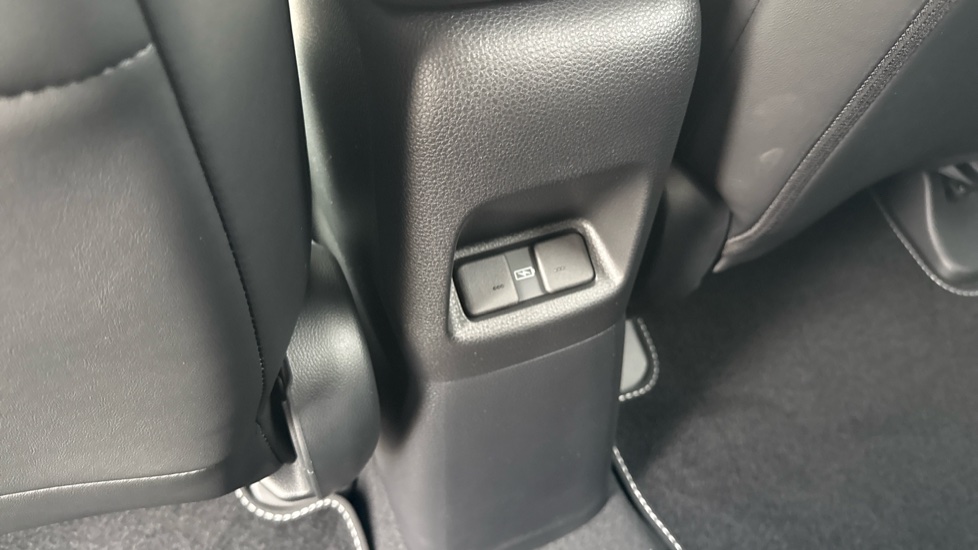 Honda Jazz 1.5 i-MMD Hybrid Advance 5dr eCVT Hybrid Hatchback - Image 36