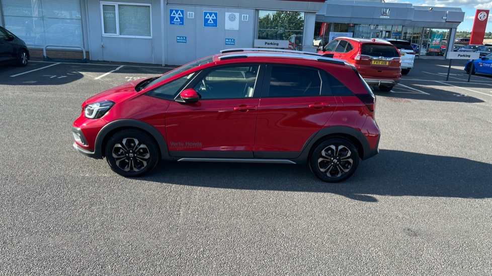Honda Jazz 1.5 i-MMD Hybrid Crosstar Advance 5dr eCVT Hybrid Hatchback - Image 16