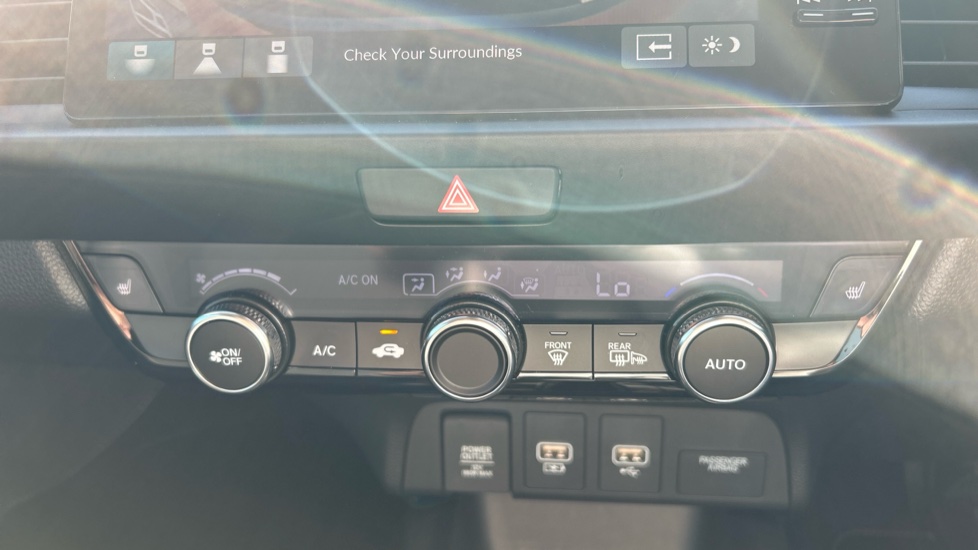 Honda Jazz 1.5 i-MMD Hybrid Crosstar Advance 5dr eCVT Hybrid Hatchback - Image 39