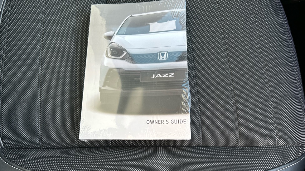 Honda Jazz 1.5 i-MMD Hybrid Crosstar Advance 5dr eCVT Hybrid Hatchback - Image 44