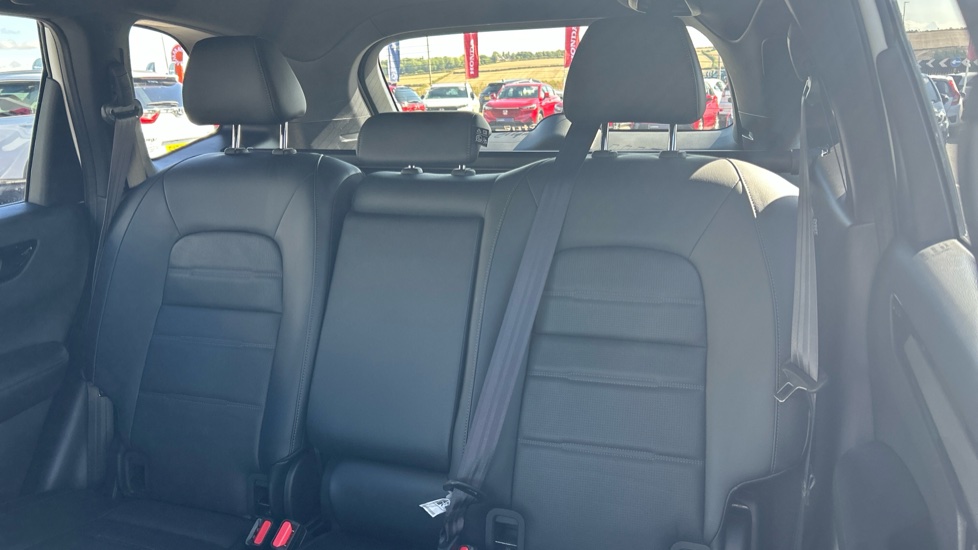 Honda CR-V 2.0 ePHEV Advance Tech 5dr eCVT Estate - Image 8