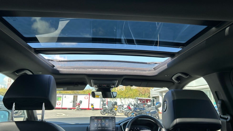Honda CR-V 2.0 ePHEV Advance Tech 5dr eCVT Estate - Image 26
