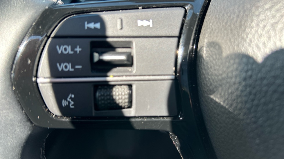 Honda CR-V 2.0 ePHEV Advance Tech 5dr eCVT Estate - Image 36