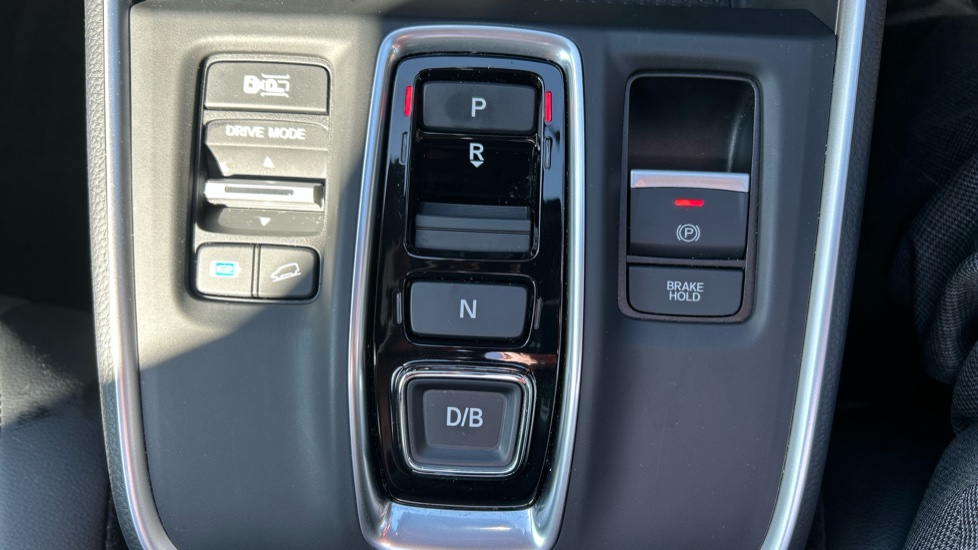 Honda CR-V 2.0 ePHEV Advance Tech 5dr eCVT Estate - Image 40