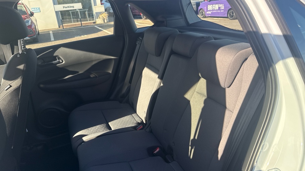 Honda Jazz 1.5 i-MMD Hybrid Elegance 5dr eCVT Hybrid Hatchback - Image 8
