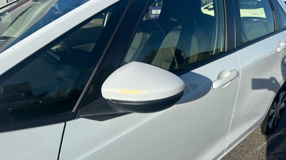 Honda Jazz 1.5 i-MMD Hybrid Elegance 5dr eCVT Hybrid Hatchback - Image 15