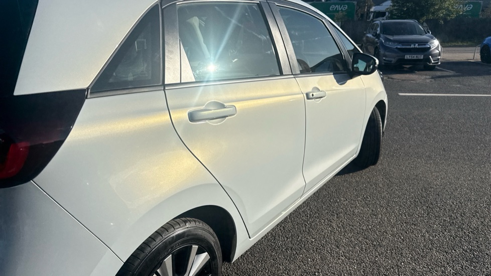 Honda Jazz 1.5 i-MMD Hybrid Elegance 5dr eCVT Hybrid Hatchback - Image 22