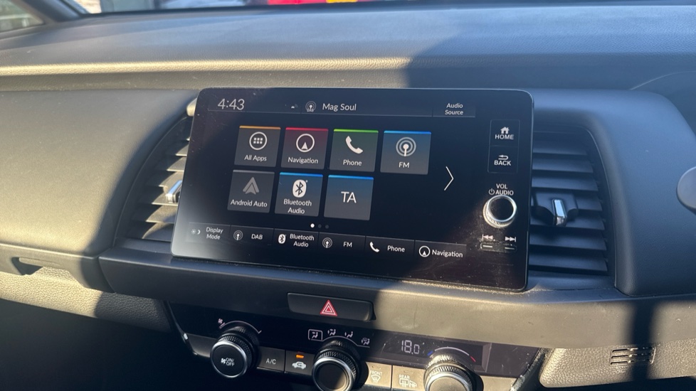 Honda Jazz 1.5 i-MMD Hybrid Elegance 5dr eCVT Hybrid Hatchback - Image 38