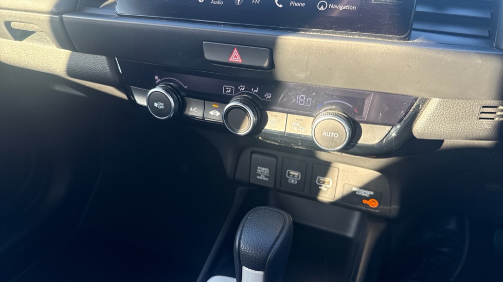 Honda Jazz 1.5 i-MMD Hybrid Elegance 5dr eCVT Hybrid Hatchback - Image 39
