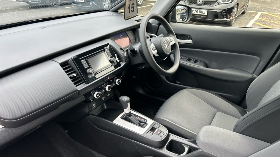 Honda Jazz 1.5 i-MMD Hybrid SE 5dr eCVT Hybrid Hatchback - Image 2