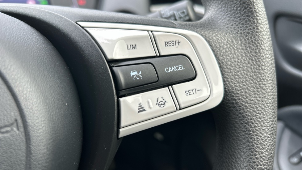 Honda Jazz 1.5 i-MMD Hybrid SE 5dr eCVT Hybrid Hatchback - Image 13