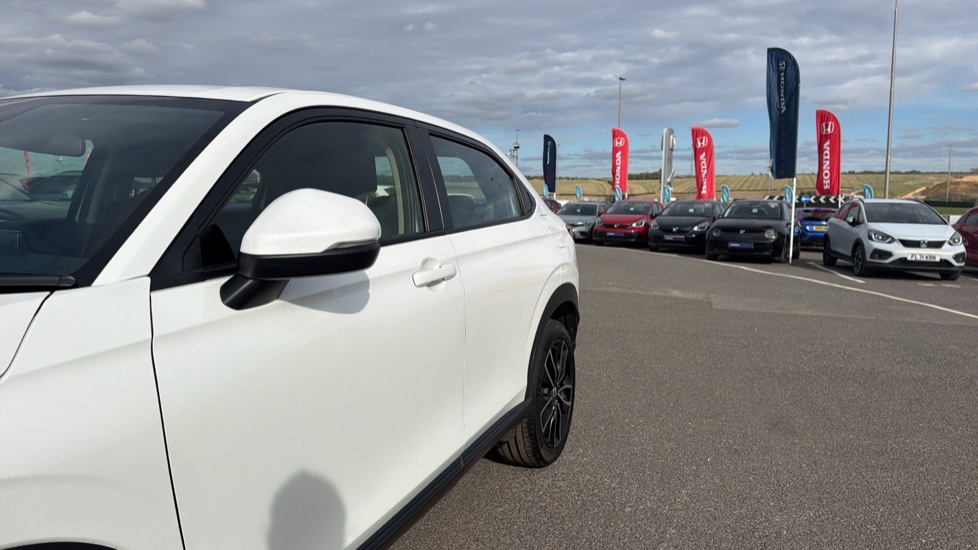 Honda HR-V 1.5 eHEV Elegance 5dr CVT Hybrid Hatchback - Image 13