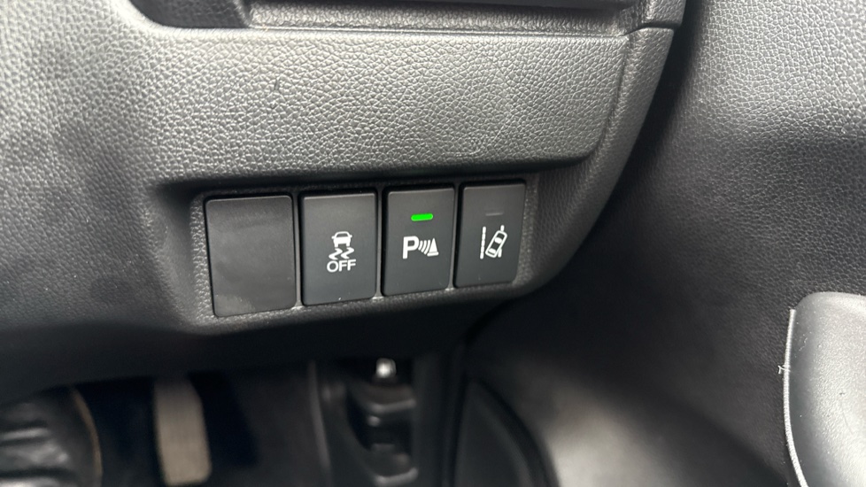 Honda Jazz 1.3 i-VTEC EX Navi 5dr CVT Petrol Hatchback - Image 28