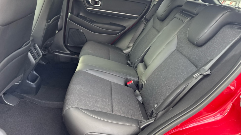Honda HR-V 1.5 eHEV Advance 5dr CVT Hybrid Hatchback - Image 8