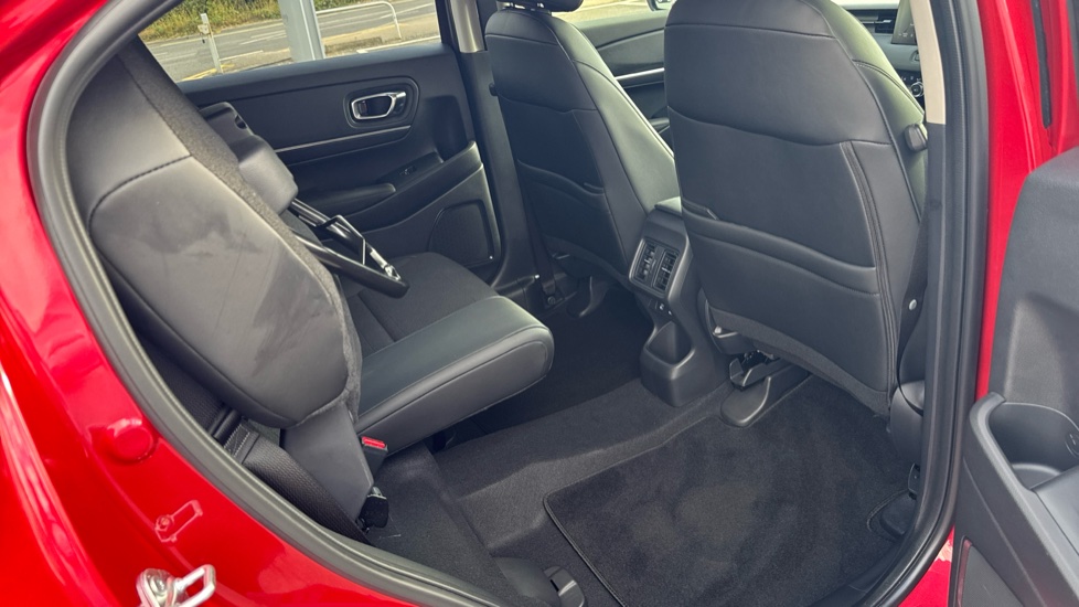 Honda HR-V 1.5 eHEV Advance 5dr CVT Hybrid Hatchback - Image 39
