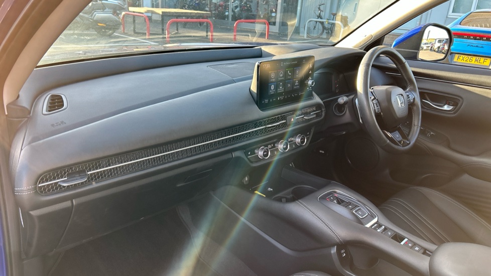 Honda Zr-V 2.0 eHEV Advance 5dr CVT Hybrid Estate - Image 2