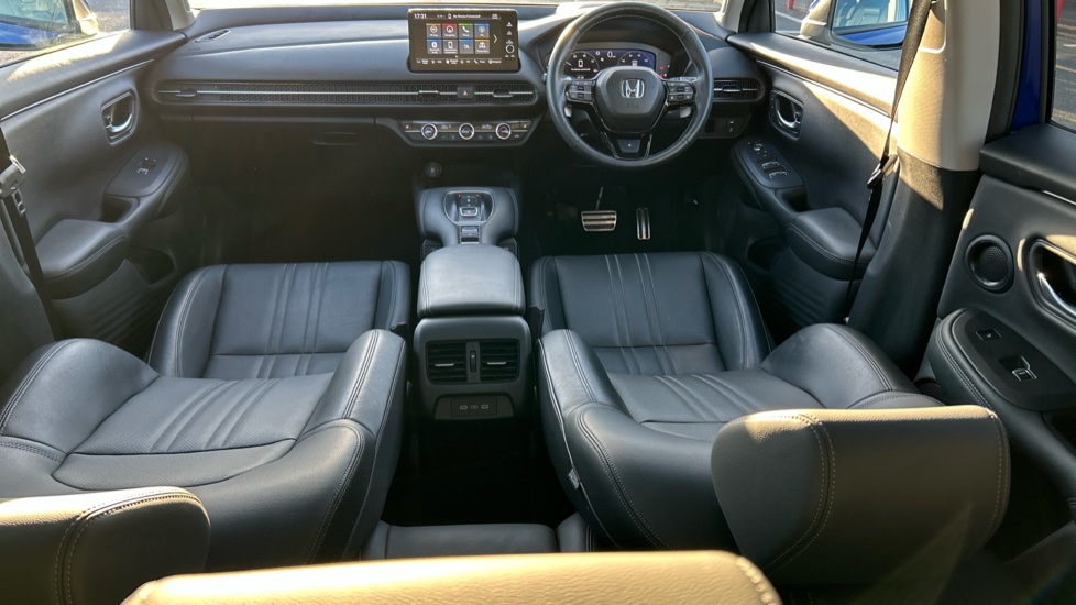 Honda Zr-V 2.0 eHEV Advance 5dr CVT Hybrid Estate - Image 4