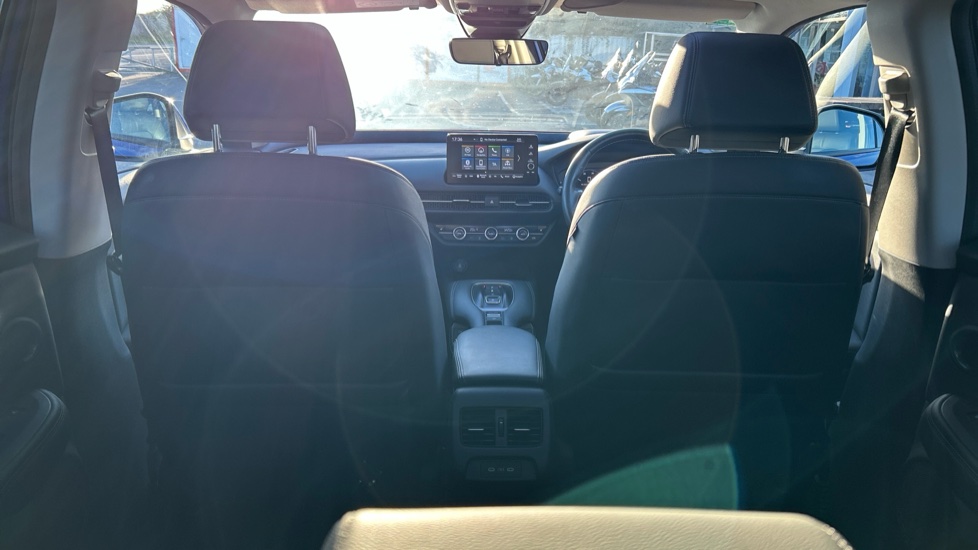 Honda Zr-V 2.0 eHEV Advance 5dr CVT Hybrid Estate - Image 25