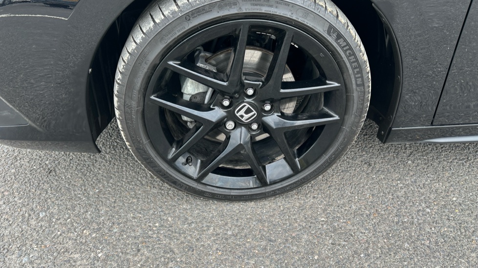 Honda Civic 2.0 eHEV Sport 5dr CVT Hybrid Hatchback - Image 39